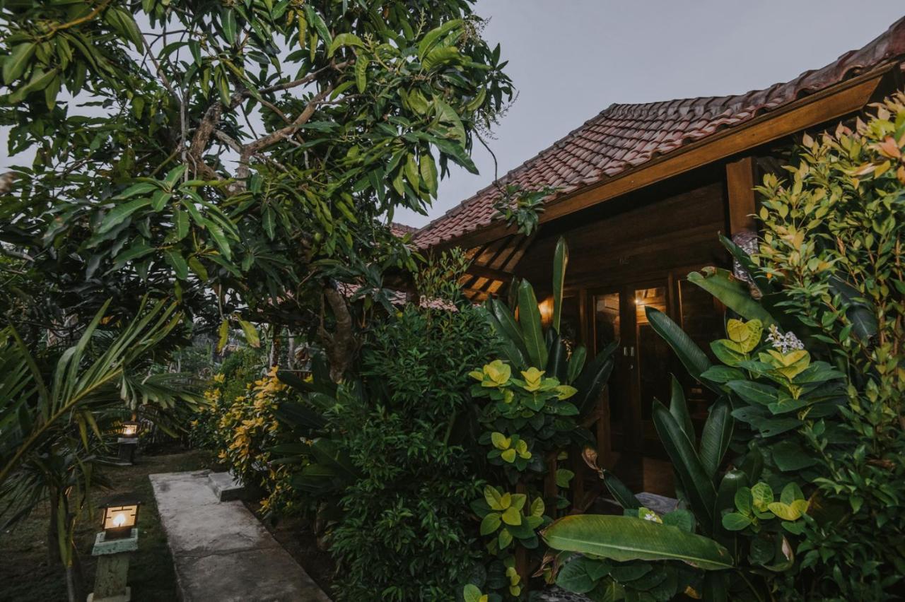 Nerima Hut Lembongan