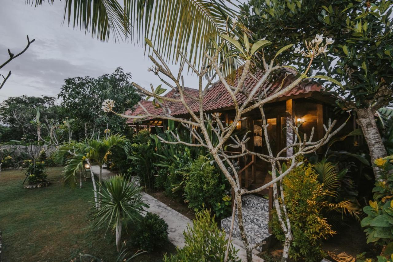 Homestay Nerima Hut Lembongan *