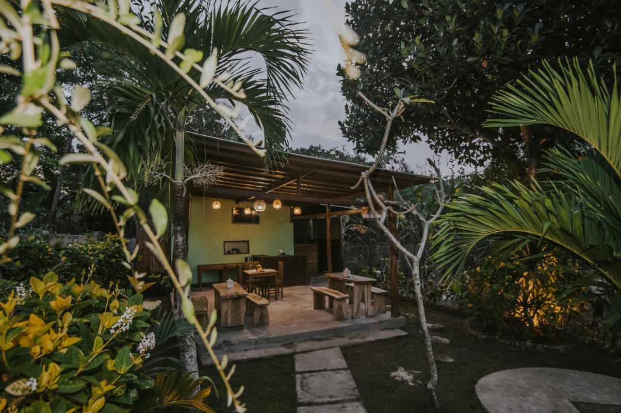Nerima Hut Lembongan * Nusa Lembongan (Bali)