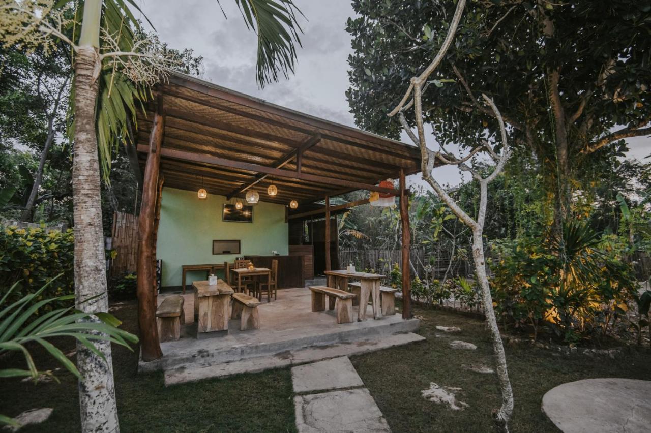 Homestay Nerima Hut Lembongan *